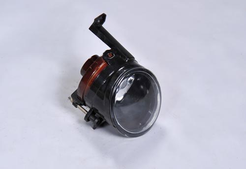 CRAFTER YENİ YEDEK PARÇA SİS FARI